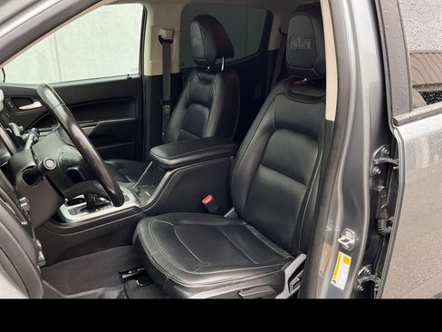 Used 2019 Chevrolet Colorado ZR2 w/ Colorado ZR2 Bison Edition AWD/4WD image 9