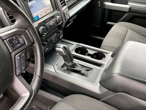 Used 2018 Ford F150 XLT w/ Equipment Group 302A Luxury AWD/4WD image 11