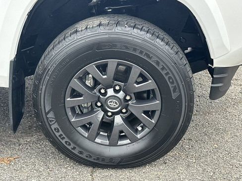 Used 2023 Toyota Tacoma SR5 image 15