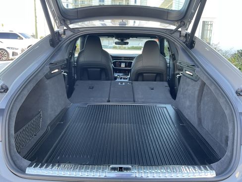 Used 2025 Audi RS 7 Performance image 31