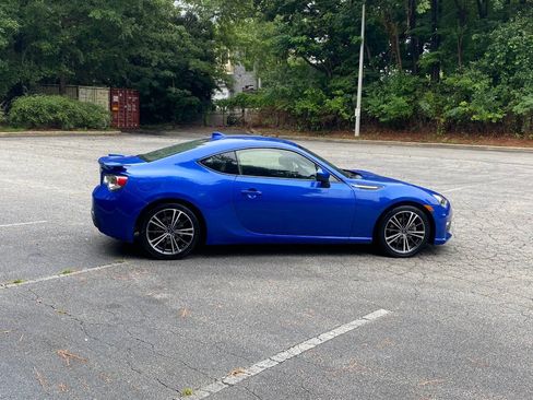Used 2015 Subaru BRZ Limited w/ Popular Package #1B RWD image 4
