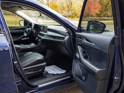 Used 2022 INFINITI QX60 Sensory w/ Cargo Package FWD image 17