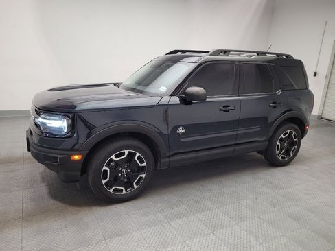 Used 2022 Ford Bronco Sport Outer Banks AWD/4WD image 2