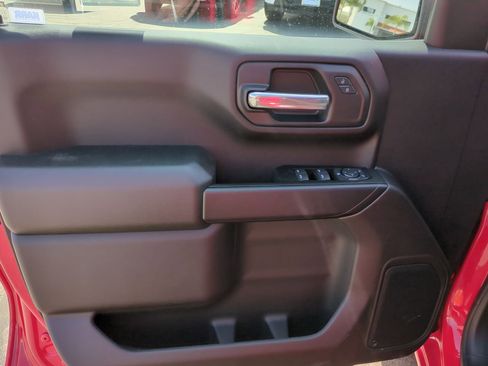 New 2025 Chevrolet Silverado 1500 Custom image 21
