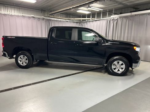 Used 2025 Chevrolet Silverado 1500 LT w/ Work Truck Package AWD/4WD image 8
