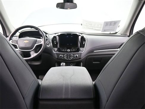 Used 2020 Chevrolet Traverse LT w/ Driver Confidence II Package image 26