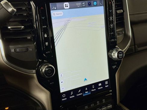 Used 2022 RAM 3500 Laramie image 14