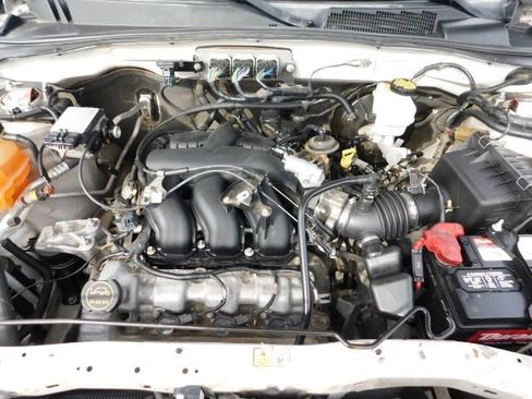 Used 2008 Ford Escape XLT image 20