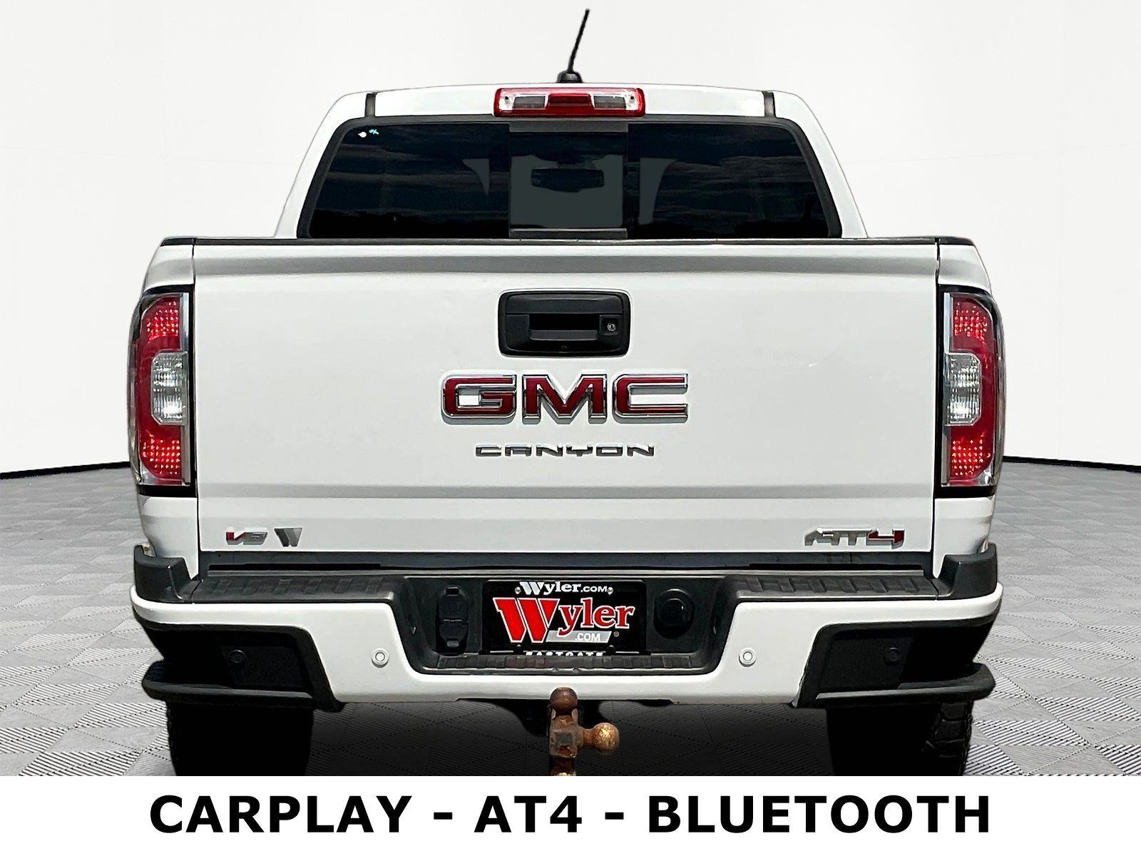 Used 2022 GMC Canyon AT4 w/ Trailering Package AWD/4WD image 5