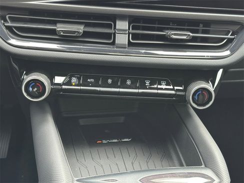 New 2026 Chevrolet Equinox EV RS image 16