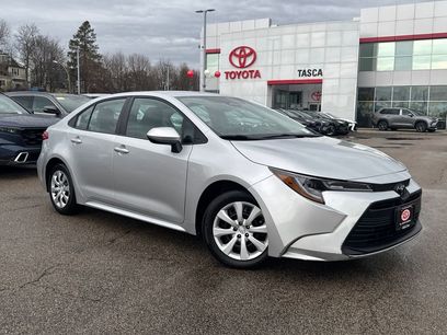Used 2025 Toyota Corolla LE w/ Convenience Package