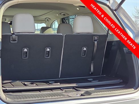 Used 2025 Honda Pilot Elite image 9