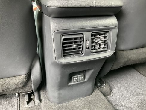 Used 2024 Toyota RAV4 Adventure image 32