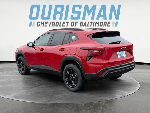 New 2026 Chevrolet Trax LT w/ Sunroof Package image 4