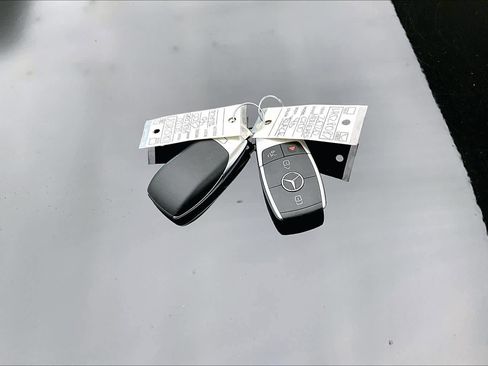 Used 2020 Mercedes-Benz C 300 Sedan image 13