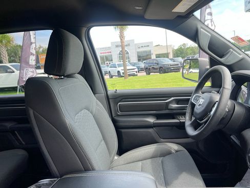 Certified 2025 RAM 1500 Big Horn AWD/4WD image 13