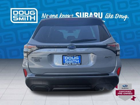 Certified 2025 Subaru Forester Limited image 3