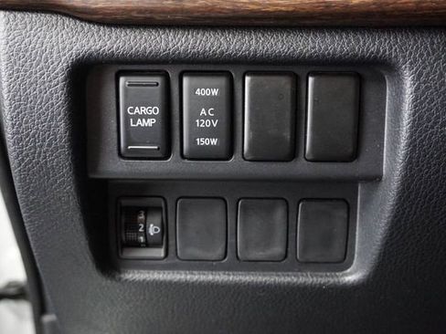 Used 2023 Nissan Titan Platinum Reserve w/ Moonroof Package AWD/4WD image 10