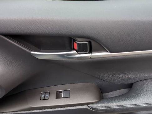 Used 2023 Toyota Camry XSE w/ Cold Weather Package image 26