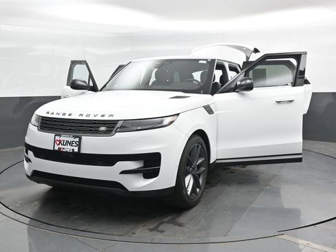 Used 2024 Land Rover Range Rover Sport SE AWD/4WD image 48