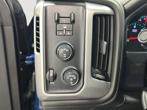 Used 2018 GMC Sierra 1500 SLT w/ SLT Premium Package image 16