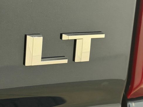 Certified 2021 Chevrolet Silverado 1500 LT w/ Convenience Package II image 17