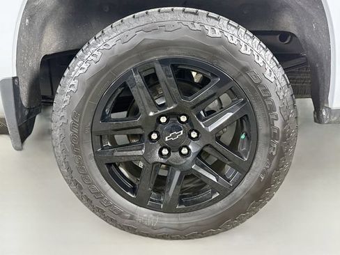 Used 2025 Chevrolet Silverado 1500 RST w/ All Star Edition Plus AWD/4WD image 32