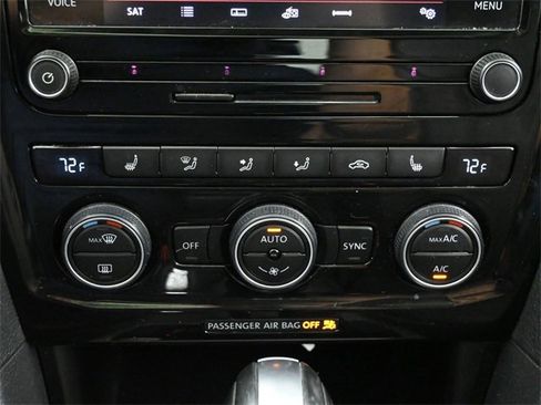 Used 2020 Volkswagen Passat 2.0T SEL image 30