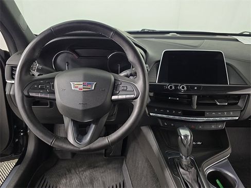 Used 2022 Cadillac CT4 Premium Luxury image 9