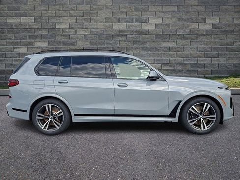New 2026 BMW X7 xDrive40i w/ M Sport Package image 7