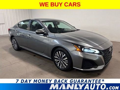 Used 2023 Nissan Altima 2.5 SV image 1
