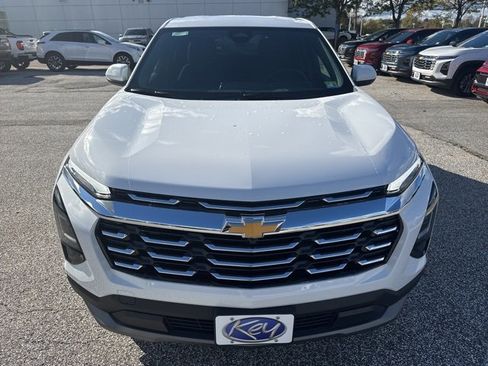 New 2026 Chevrolet Equinox LT w/ LPO, Floor Liner Package image 2