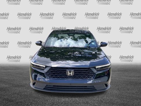 Used 2024 Honda Accord Sport image 3