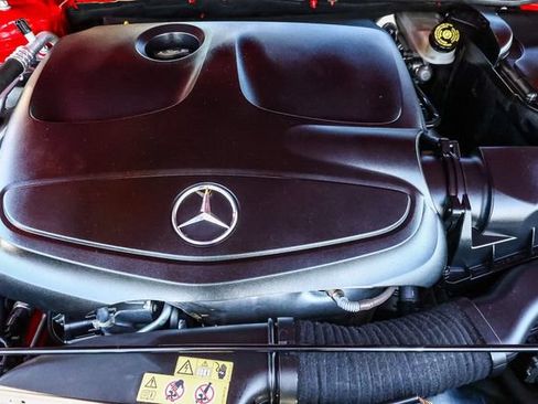 Used 2016 Mercedes-Benz GLA 250 4MATIC image 12
