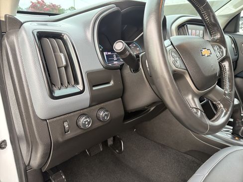 Used 2016 Chevrolet Colorado Z71 AWD/4WD image 24