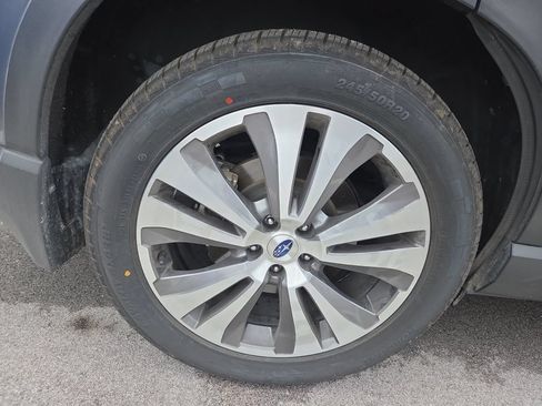 Used 2021 Subaru Ascent Touring w/ Popular Package #2 AWD/4WD image 5