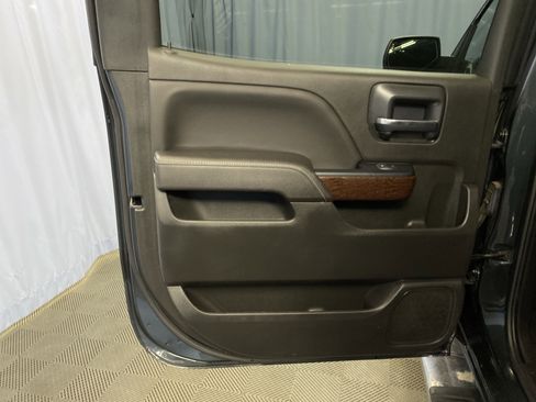 Used 2017 GMC Sierra 1500 SLE w/ SLE Value Package image 22