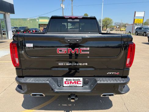 Certified 2024 GMC Sierra 1500 AT4 w/ Technology Package image 4