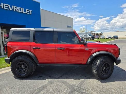 Used 2023 Ford Bronco Wildtrak AWD/4WD image 2
