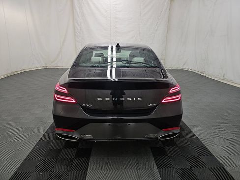 Used 2025 Genesis G70 2.5T image 12