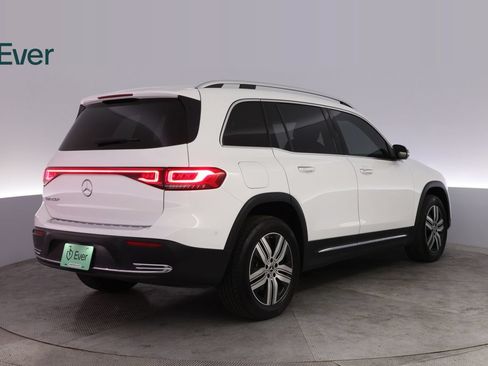 Used 2023 Mercedes-Benz EQB 250+ image 3