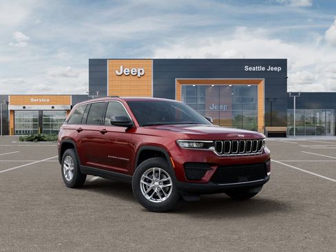 New 2026 Jeep Grand Cherokee Laredo AWD/4WD image 5