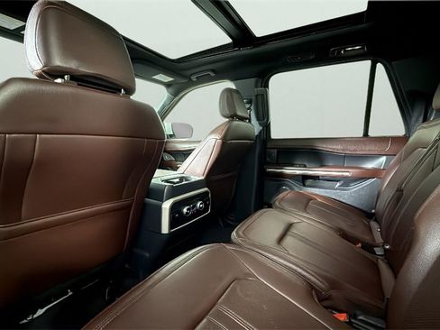 Used 2024 Ford Expedition Max Limited image 28