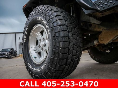 Used 2005 Jeep Wrangler Sport w/ 30" Tire & Wheel Group AWD/4WD image 23
