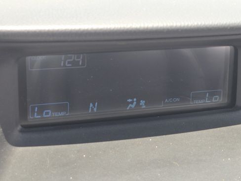 Used 2010 Honda Accord EX-L image 27