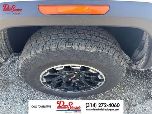 New 2026 GMC Canyon AT4 AWD/4WD image 10