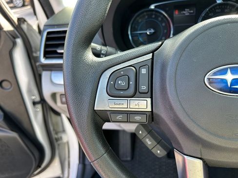 Used 2018 Subaru Forester 2.5i Premium image 22