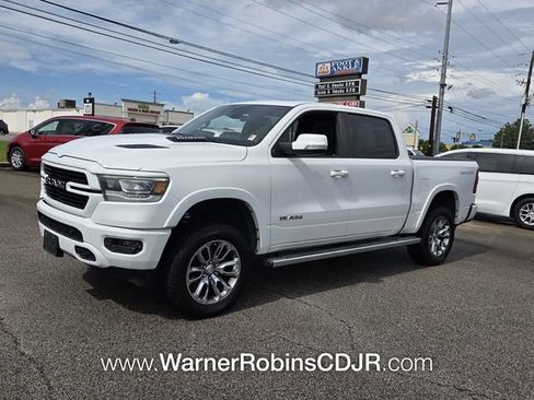 Used 2021 RAM 1500 Laramie w/ Sport Appearance Package AWD/4WD image 3