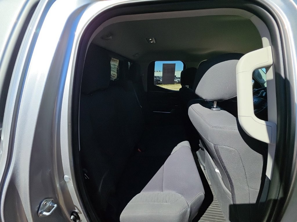 Used 2023 Toyota Tundra SR5 AWD/4WD image 21