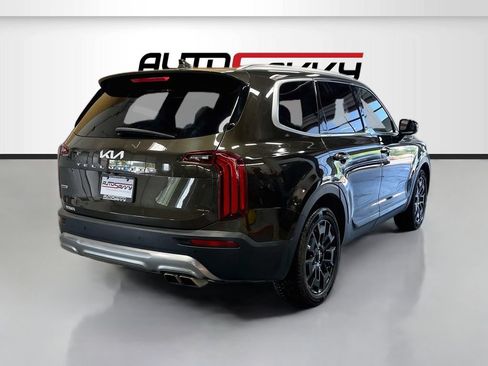 Used 2022 Kia Telluride SX w/ SX Prestige Package AWD/4WD image 7